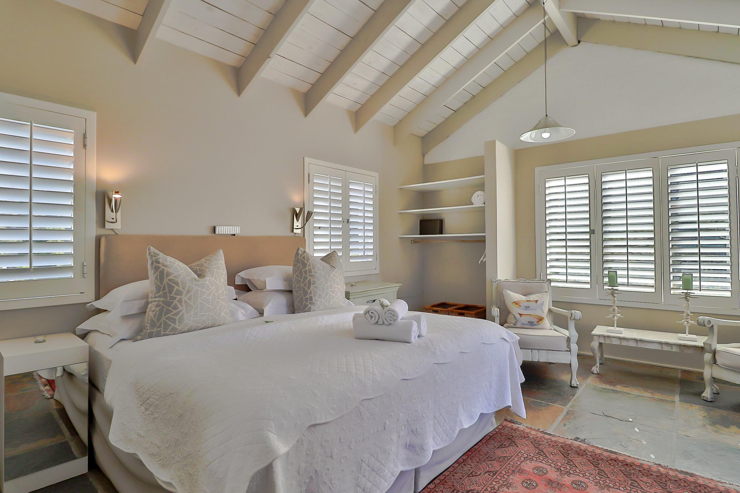 Hermanus Lodge On The Green - Solar Power Exterior foto